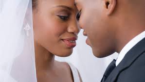 Feature image Couple africain