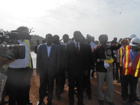 Le président Alpha Condé lors de sa visite à Kaleta