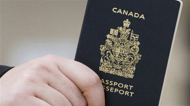 140515_sh1u7_rci-passeport-canadien_sn635
