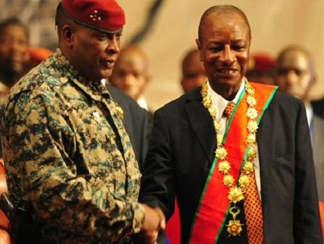 Le Général Sékouba Konaté et le président Alpha Condé