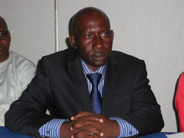 Le ministre guinéen de la communication, Alhousseiny Makanéra