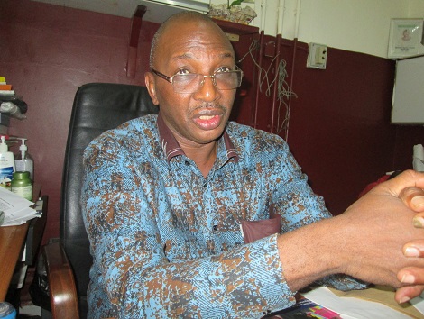 Feature image Dr Mohamed Cissé, Chef service Dermatologie de Donka Photo-Africaguinee.com