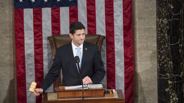 Feature image le-republicain-paul-ryan-nouveau-president-de-la-chambre-des-representants-le-29-octobre-2015-au-capitole-a-washington_5456140