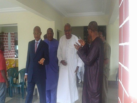 Le ministr Sacko et le Chef de l'Opposition Cellou Dalein Diallo, Image d'archive