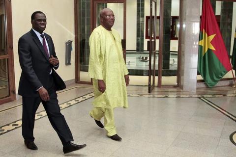 Feature image Le président de la transition, Michel Kafando et son successeur Roch Kaboré