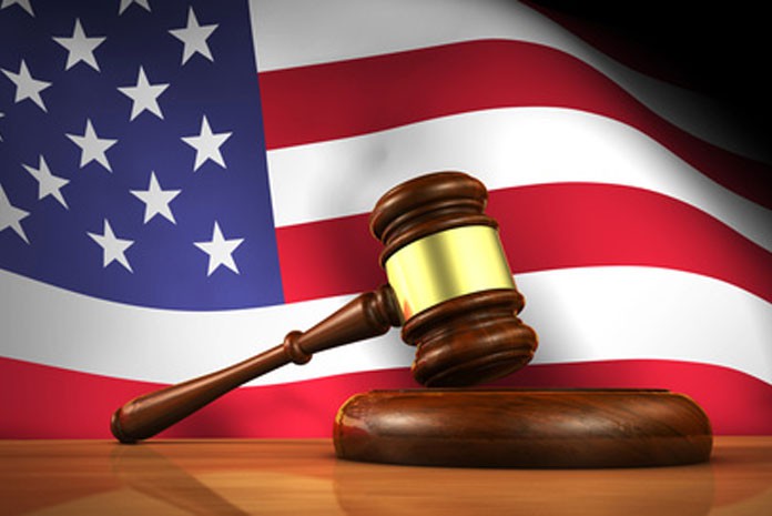 Feature image justice-americaine-696x465