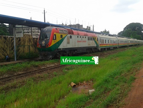Feature image Train à Conakry