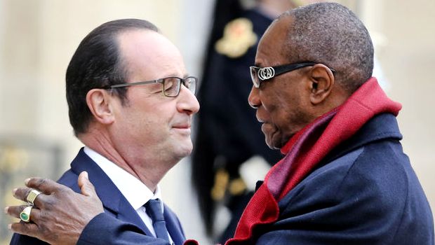 Feature image François Hollande et Alpha Condé