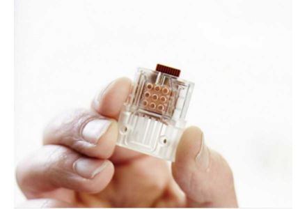 Feature image une-cle-usb-pour-detecter-le-vih_exact441x300
