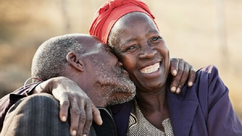 Feature image vieux-couple