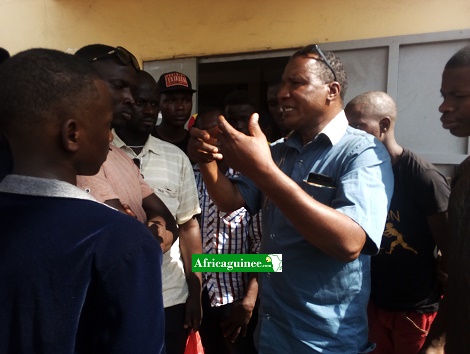 Feature image les_guineens_expluses_dalgerie