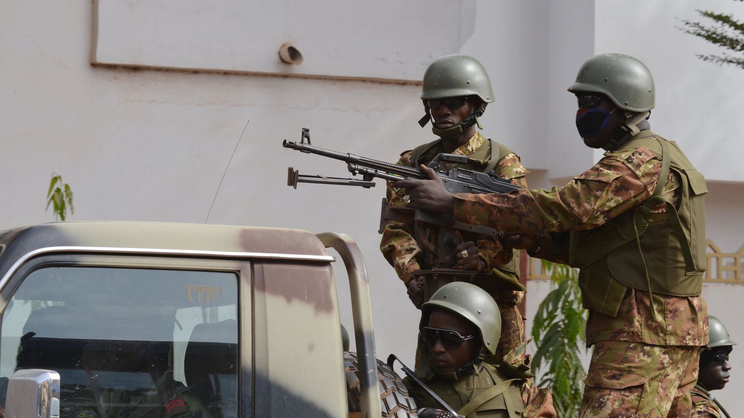 Feature image Militaires Burkinabé-Photo: AFP