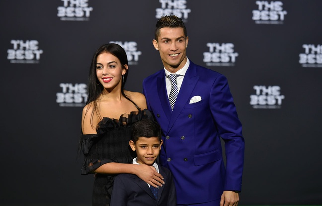 Feature image 648x415_cristiano-ronaldo-pose-compagne-georgina-rodriguez-fils-9-janvier-2017