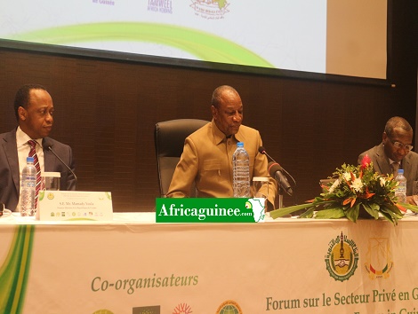 Feature image Alpha Condé et son Premier Ministre Mamady Youla à Conakry