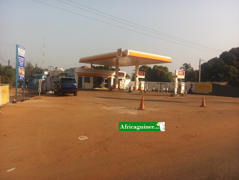 Feature image Une station services à Conakry