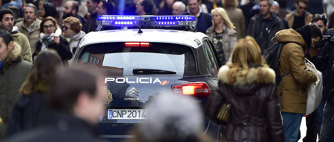 Feature image 8194783lpw-8194995-article-arrestation-elections-cybersecurite-espagne-etatsunis-russie-piratage-elections-jpg_4216647_660x281