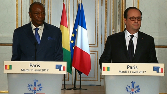 Feature image Alpha Condé (D) François Hollande (G) au Palais de l'Elysée