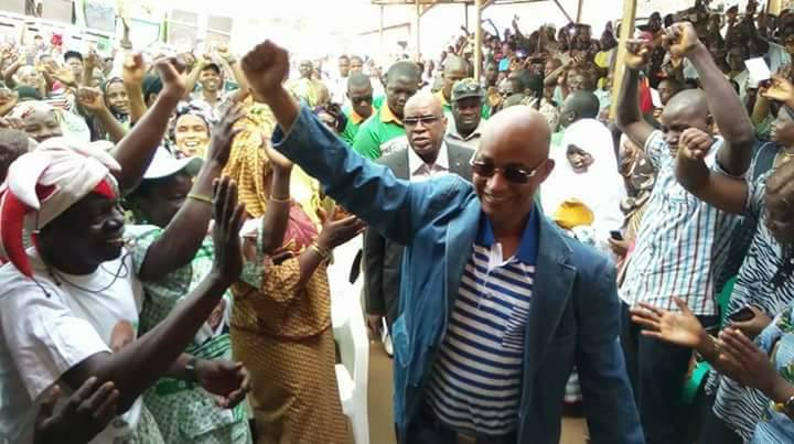 Cellou Dalein Diallo lors d'un meeting de l'UFDG à Conakry