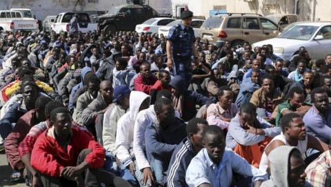 Feature image migrants_clandestins_dans_un_centre_de_retention_en_libye_en_2015