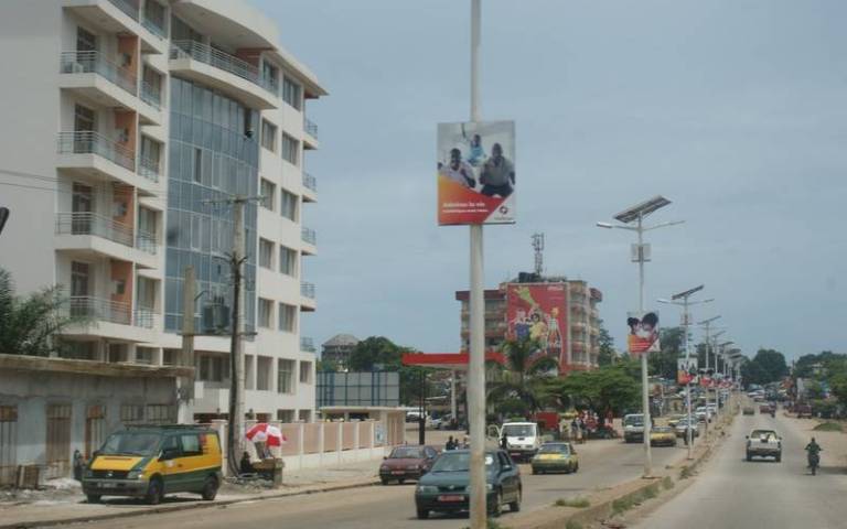 Feature image rue_conakry