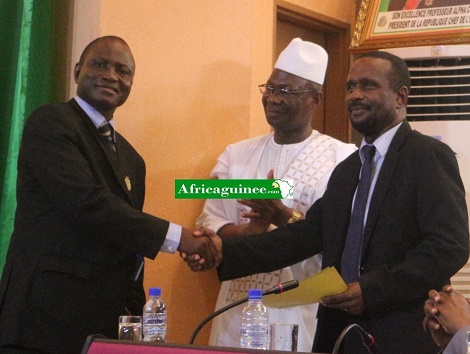 Feature image accord_politique_en_guinee_2016