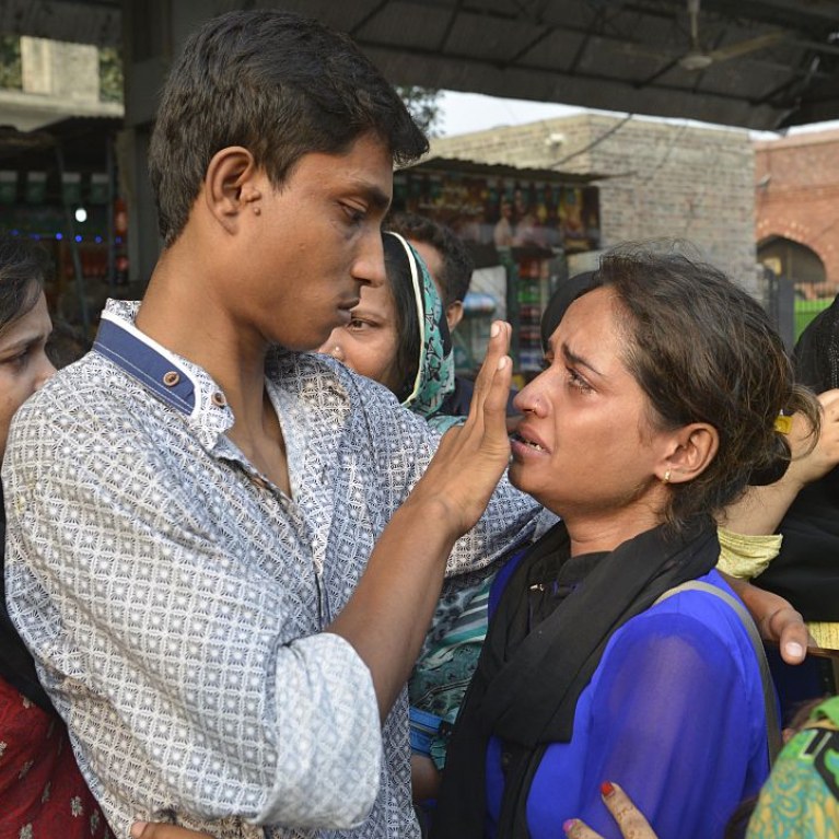 indignation-apres-le-meurtre-d-un-jeune-couple-par-leur-famille-au-pakistan-1120896_w767h767c1cx511cy360