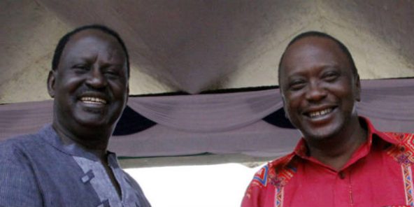 Raila Odinga et Uhuru Kenyatta-Africaguinee.com