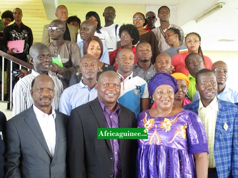 Feature image foto_parlement_et_cicr