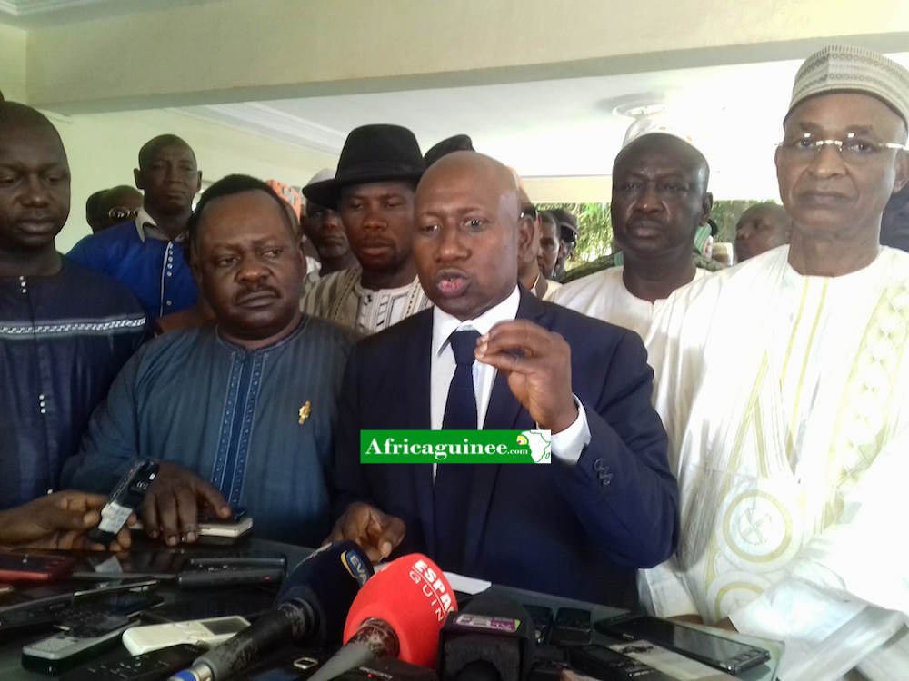 Feature image Des leaders de l'opposition guinéenne à Conakry