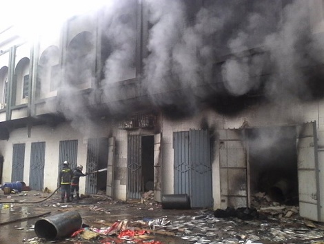 Des magasins de commerces pillés à Conakry à l'occasion de manifestations
