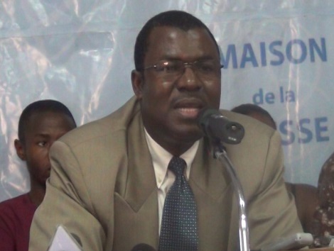 Feature image Dr Faya Milimono, leader du BL (Guinée)