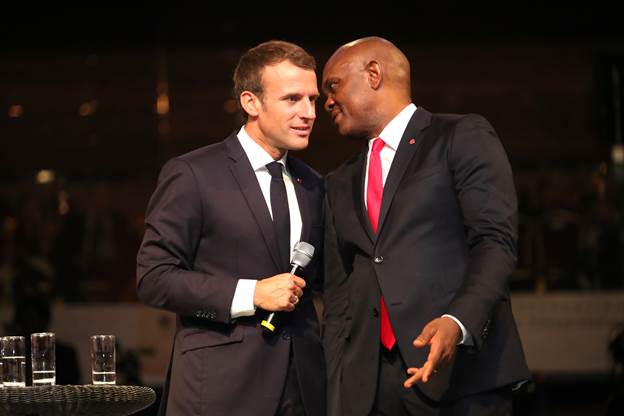 Emmanuel Macron et Tony Elumelu