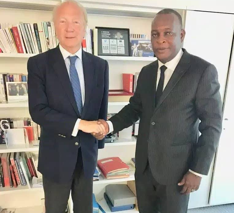 Feature image Brice Hortefeux et le Général Sékouba Konaté