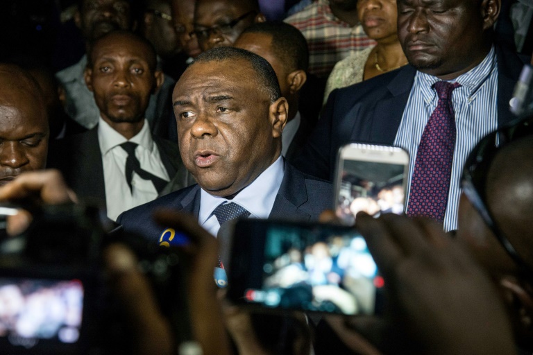 Feature image L'opposant congolais Jean-Pierre Bemba s'adresse à la presse le 2 août 2018 à Kinshasa. / © AFP / Junior D. KANNAH
