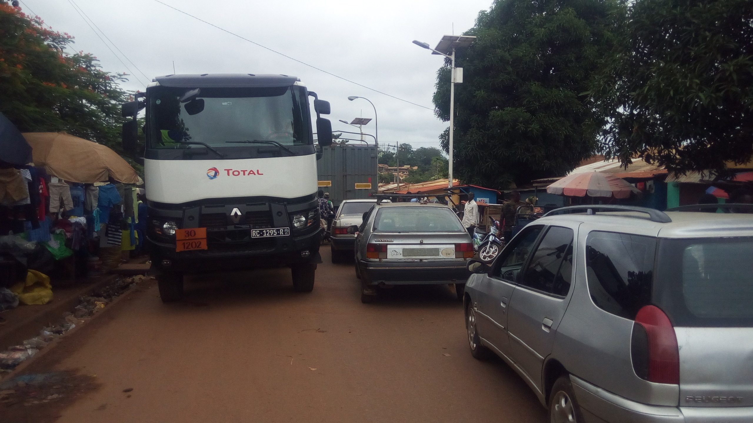 Feature image vehicules_conakry