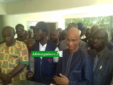 Feature image Des acteurs du front qui lutte contre la destitution de Kèlèfa Sall