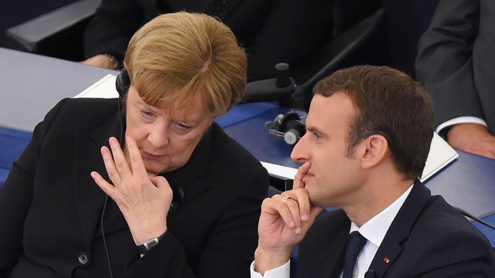 La chancellière allemande Angela Merkel et le président Emmanuel Macron-Africaguinee.com