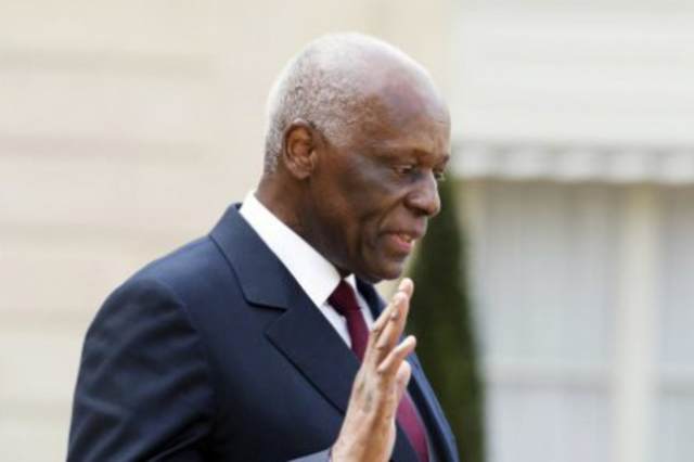Feature image Le président angolais José Eduardo Dos Santos-Africaguinee.com