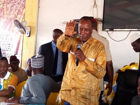 Feature image Alpha Condé, Président de la République de Guinée au siège du RPG arc-en-ciel