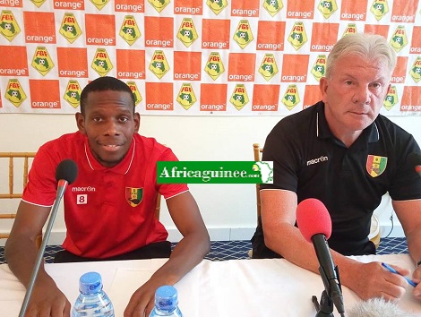 Feature image Ibrahim Traoré et Paul Put, le coach du Sily National