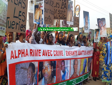 Des femmes de l'opposition manifestent à Conakry
