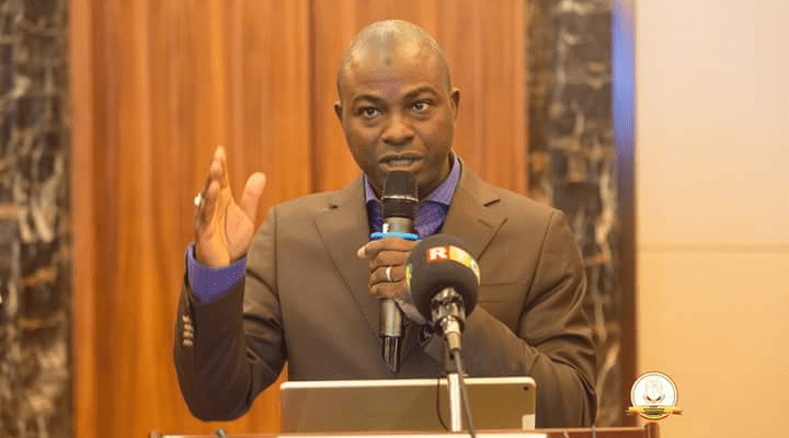 Feature image Ismael Dioubaté, ministre du Budget