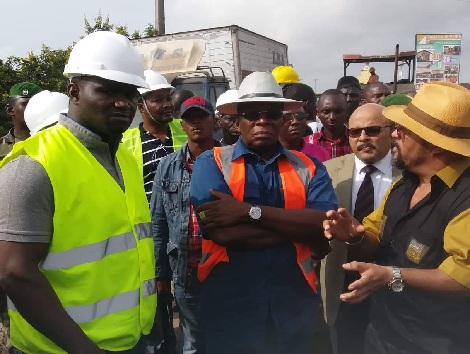 Feature image Le Premier Ministre guinéen, Ibrahima Kassory Fofana en compagnie du ministre des Travaux Publics Moustapha Naité