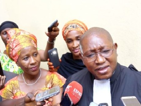 Feature image La journaliste Moussa Yéro Bah et son avocat maître Salif Béavogui