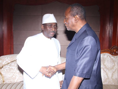 Sidya Touré, leader de l'UFR et Alpha Condé actuel président de la Guinée