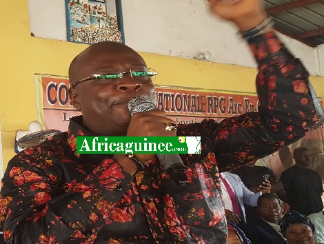 Mamadouba Tos Camara maire "contesté"de Matoto