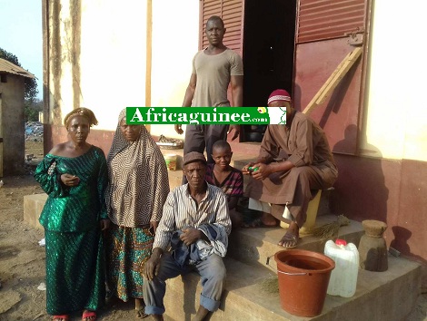 Feature image Des déguerpis trouvent refuge dans une mosquée à Conakry