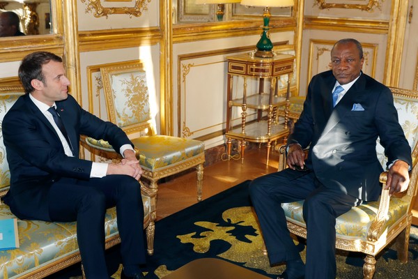 Alpha Condé, Président de la République de Guinée et Emmanuel Macron, président de la France