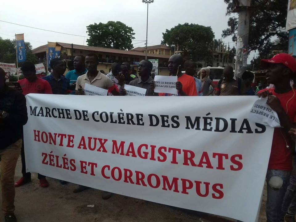 Feature image Des journalistes guinéens manifestent à Conakry