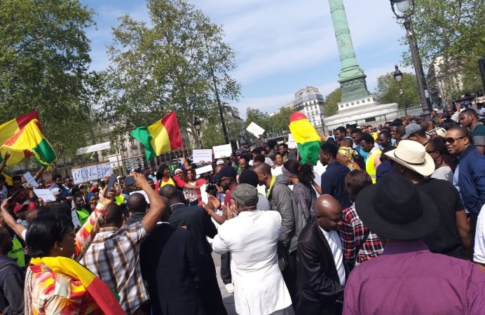Manifestation à Paris contre le troisième mandat